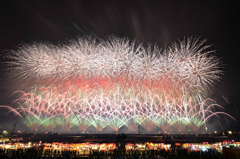 Fuochi artificiali Omagari